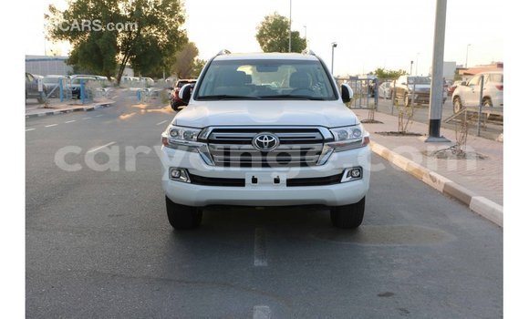 Buy Import Toyota Land Cruiser White Car in Import - Dubai in Namibia Buy Import Toyota Land Cruiser White Car in Import - Dubai in Namibia