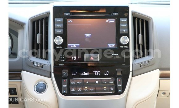 Buy Import Toyota Land Cruiser White Car in Import - Dubai in Namibia Buy Import Toyota Land Cruiser White Car in Import - Dubai in Namibia