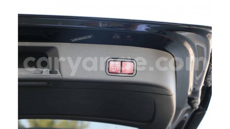 Big with watermark mercedes benz 190 namibia import dubai 10995