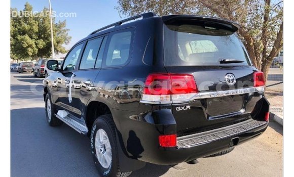 Buy Import Toyota Land Cruiser Black Car in Import - Dubai in Namibia Buy Import Toyota Land Cruiser Black Car in Import - Dubai in Namibia