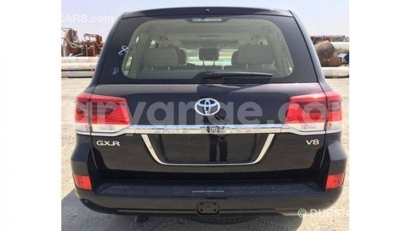 Big with watermark toyota land cruiser namibia import dubai 11000