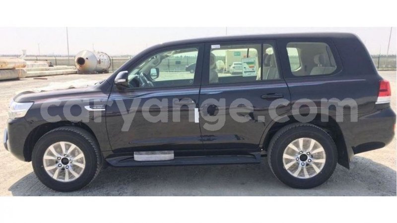 Big with watermark toyota land cruiser namibia import dubai 11000