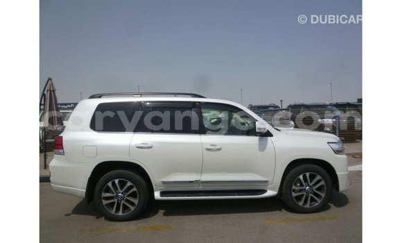 Buy Import Toyota Land Cruiser White Car in Import - Dubai in Namibia Buy Import Toyota Land Cruiser White Car in Import - Dubai in Namibia