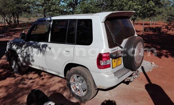 Acheter Occasion Voiture Mitsubishi Pajero Blanc à Windhoek, Namibie Acheter Occasion Voiture Mitsubishi Pajero Blanc à Windhoek, Namibie