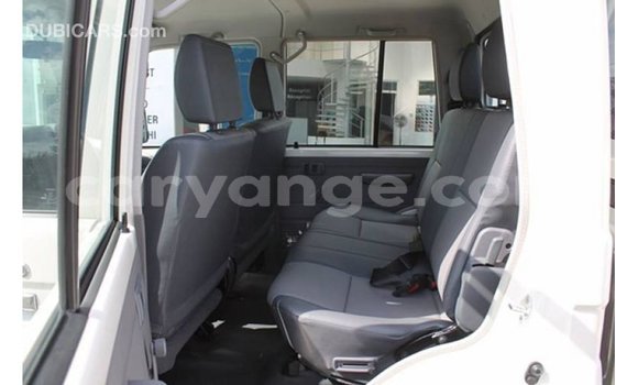 Buy Import Toyota Land Cruiser White Car in Import - Dubai in Namibia Buy Import Toyota Land Cruiser White Car in Import - Dubai in Namibia