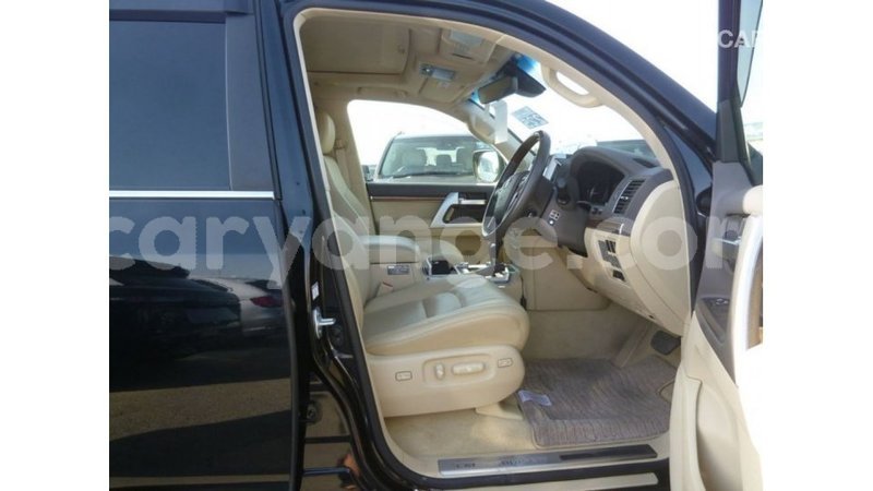 Big with watermark toyota land cruiser namibia import dubai 11011