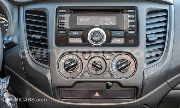 Acheter Import Voiture Mitsubishi L200 Blanc à Import - Dubai, Namibie Acheter Import Voiture Mitsubishi L200 Blanc à Import - Dubai, Namibie