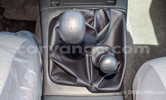 Acheter Import Voiture Mitsubishi L200 Blanc à Import - Dubai, Namibie Acheter Import Voiture Mitsubishi L200 Blanc à Import - Dubai, Namibie