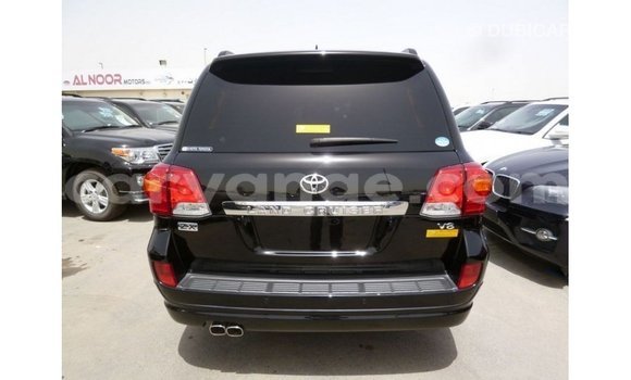 Acheter Import Voiture Toyota Land Cruiser Noir à Import - Dubai, Namibie Acheter Import Voiture Toyota Land Cruiser Noir à Import - Dubai, Namibie