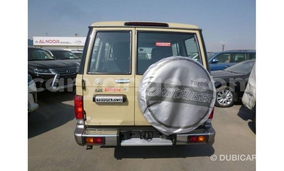 Buy Import Toyota Land Cruiser Beige Car in Import - Dubai in Namibia Buy Import Toyota Land Cruiser Beige Car in Import - Dubai in Namibia