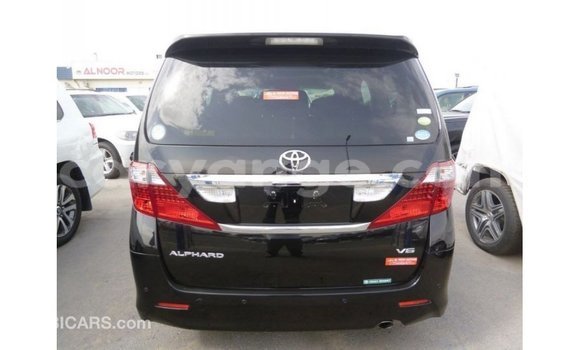 Acheter Import Voiture Toyota Alphard Noir à Import - Dubai, Namibie Acheter Import Voiture Toyota Alphard Noir à Import - Dubai, Namibie