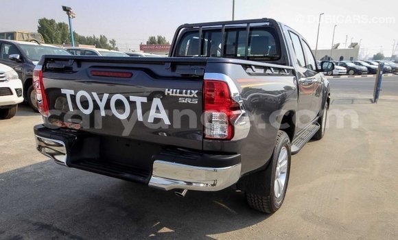 Acheter Import Voiture Toyota Hilux Noir à Import - Dubai, Namibie Acheter Import Voiture Toyota Hilux Noir à Import - Dubai, Namibie