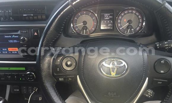 Acheter Occasion Voiture Toyota Auris Blanc à Windhoek, Namibie Acheter Occasion Voiture Toyota Auris Blanc à Windhoek, Namibie