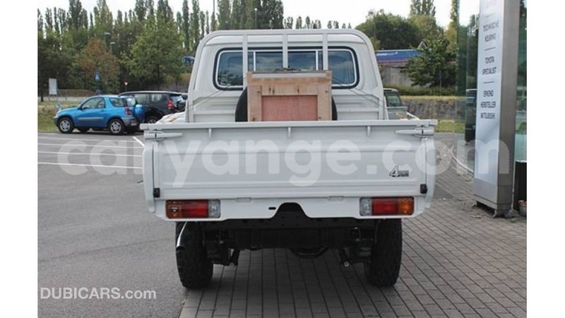 Big with watermark toyota land cruiser namibia import dubai 11063