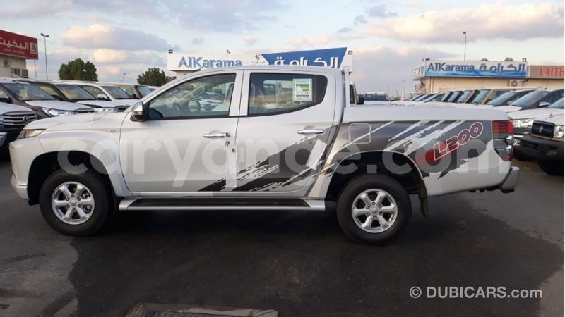 Big with watermark mitsubishi l200 namibia import dubai 11065