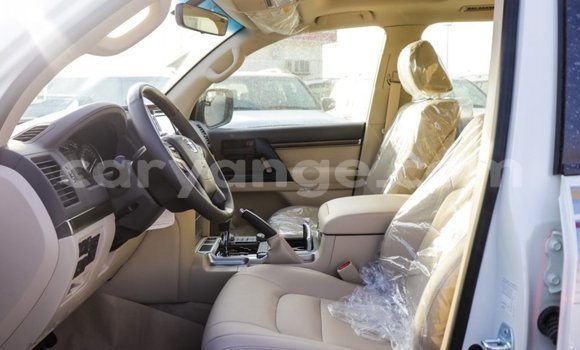 Buy Import Toyota Land Cruiser White Car in Import - Dubai in Namibia Buy Import Toyota Land Cruiser White Car in Import - Dubai in Namibia