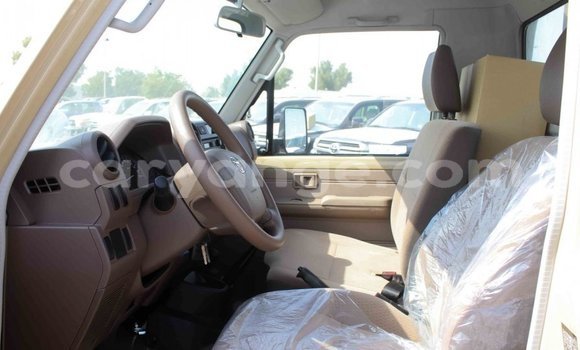 Buy Import Toyota Land Cruiser Beige Car in Import - Dubai in Namibia Buy Import Toyota Land Cruiser Beige Car in Import - Dubai in Namibia