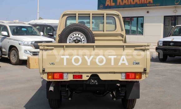 Buy Import Toyota Land Cruiser Beige Car in Import - Dubai in Namibia Buy Import Toyota Land Cruiser Beige Car in Import - Dubai in Namibia