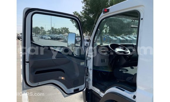 Acheter Import Voiture Mitsubishi i Blanc à Import - Dubai, Namibie Acheter Import Voiture Mitsubishi i Blanc à Import - Dubai, Namibie