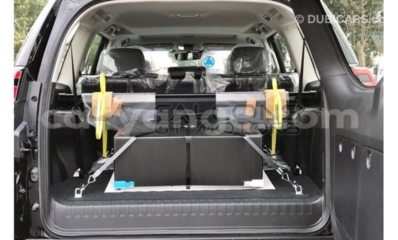 Acheter Import Voiture Toyota Prado Noir à Import - Dubai, Namibie Acheter Import Voiture Toyota Prado Noir à Import - Dubai, Namibie