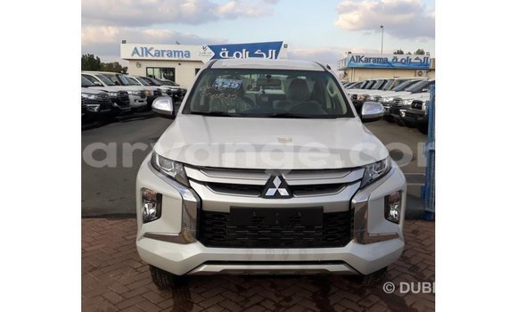 Buy Import Mitsubishi L200 White Car in Import - Dubai in Namibia Buy Import Mitsubishi L200 White Car in Import - Dubai in Namibia