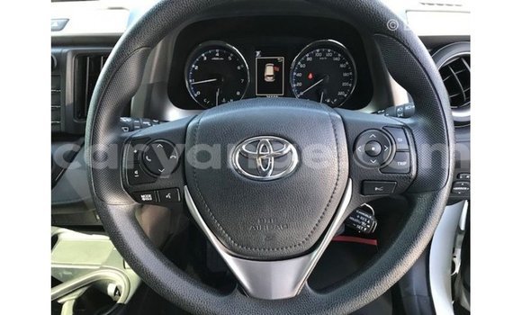 Buy Import Toyota 4Runner White Car in Import - Dubai in Namibia Buy Import Toyota 4Runner White Car in Import - Dubai in Namibia