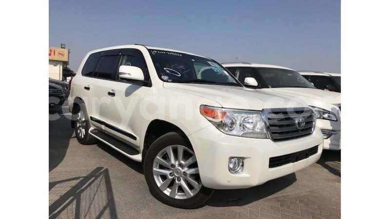 Big with watermark toyota land cruiser namibia import dubai 11107