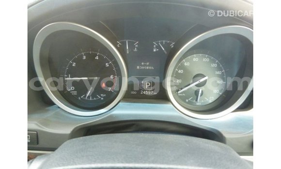 Acheter Import Voiture Toyota Land Cruiser Noir à Import - Dubai, Namibie Acheter Import Voiture Toyota Land Cruiser Noir à Import - Dubai, Namibie