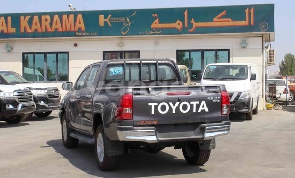 Acheter Import Voiture Toyota Hilux Autre à Import - Dubai, Namibie Acheter Import Voiture Toyota Hilux Autre à Import - Dubai, Namibie