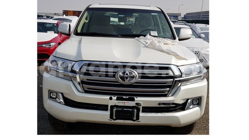 Big with watermark toyota land cruiser namibia import dubai 11126