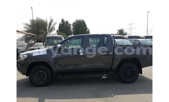 Acheter Import Voiture Toyota Hilux Noir à Import - Dubai, Namibie Acheter Import Voiture Toyota Hilux Noir à Import - Dubai, Namibie