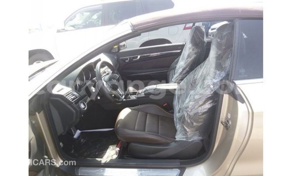 Acheter Import Voiture Mercedes-Benz 200 Autre à Import - Dubai, Namibie Acheter Import Voiture Mercedes-Benz 200 Autre à Import - Dubai, Namibie