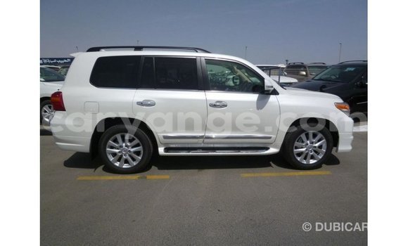 Buy Import Toyota Land Cruiser White Car in Import - Dubai in Namibia Buy Import Toyota Land Cruiser White Car in Import - Dubai in Namibia