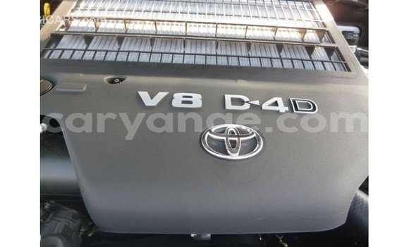 Buy Import Toyota Land Cruiser Black Car in Import - Dubai in Namibia Buy Import Toyota Land Cruiser Black Car in Import - Dubai in Namibia