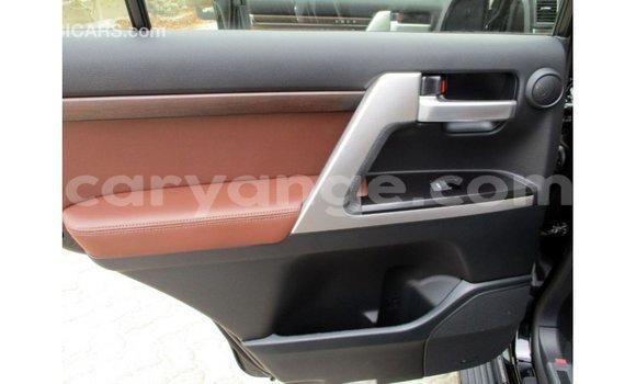 Buy Import Toyota Land Cruiser Black Car in Import - Dubai in Namibia Buy Import Toyota Land Cruiser Black Car in Import - Dubai in Namibia