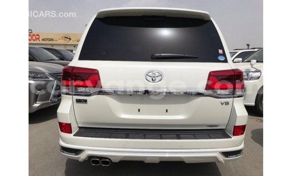 Buy Import Toyota Land Cruiser White Car in Import - Dubai in Namibia Buy Import Toyota Land Cruiser White Car in Import - Dubai in Namibia