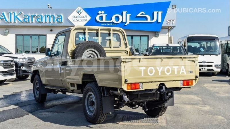 Big with watermark toyota land cruiser namibia import dubai 11172