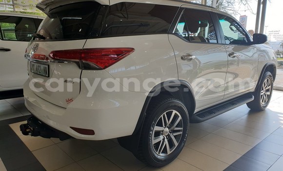 Buy Used Toyota Fortuner White Car in Kuisebmond in Erongo Buy Used Toyota Fortuner White Car in Kuisebmond in Erongo