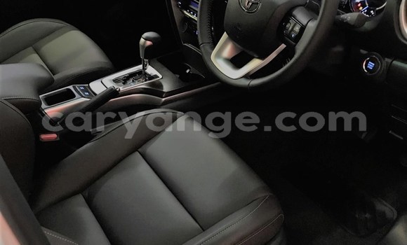 Buy Used Toyota Fortuner White Car in Kuisebmond in Erongo Buy Used Toyota Fortuner White Car in Kuisebmond in Erongo