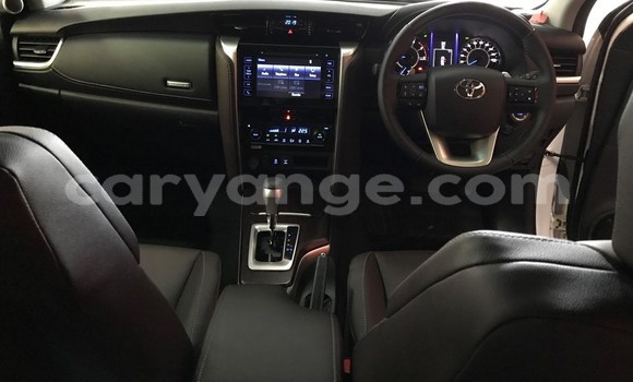 Buy Used Toyota Fortuner White Car in Kuisebmond in Erongo Buy Used Toyota Fortuner White Car in Kuisebmond in Erongo