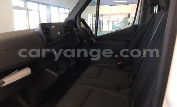 Buy Used Mercedes‒Benz Sprinter White Truck in Henties Bay in Erongo Buy Used Mercedes‒Benz Sprinter White Truck in Henties Bay in Erongo