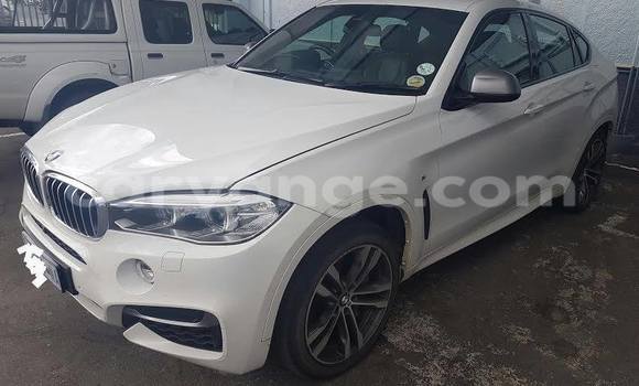 Acheter Occasion Voiture BMW X6 Blanc à Windhoek, Namibie Acheter Occasion Voiture BMW X6 Blanc à Windhoek, Namibie