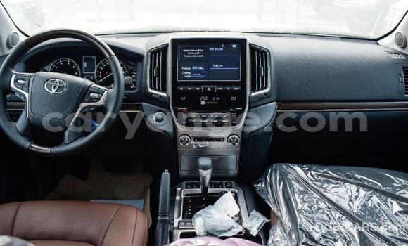Buy Import Toyota Land Cruiser White Car in Import - Dubai in Namibia Buy Import Toyota Land Cruiser White Car in Import - Dubai in Namibia