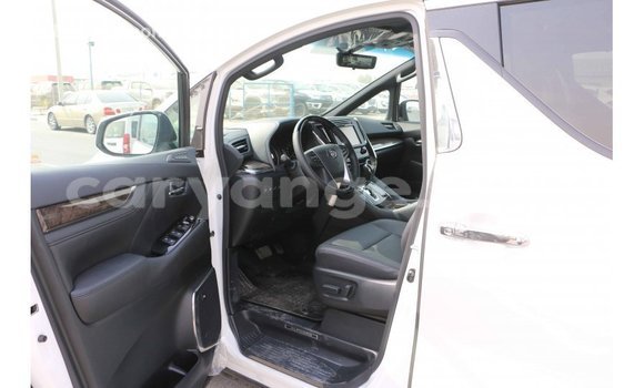 Buy Import Toyota Alphard White Car in Import - Dubai in Namibia Buy Import Toyota Alphard White Car in Import - Dubai in Namibia