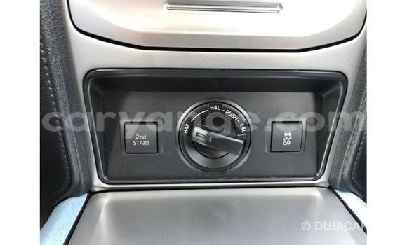 Acheter Import Voiture Toyota Prado Noir à Import - Dubai, Namibie Acheter Import Voiture Toyota Prado Noir à Import - Dubai, Namibie