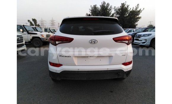 Buy Import Hyundai Tucson White Car in Import - Dubai in Namibia Buy Import Hyundai Tucson White Car in Import - Dubai in Namibia