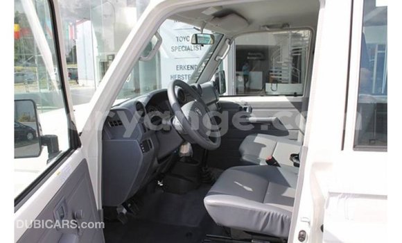 Buy Import Toyota Land Cruiser White Car in Import - Dubai in Namibia Buy Import Toyota Land Cruiser White Car in Import - Dubai in Namibia