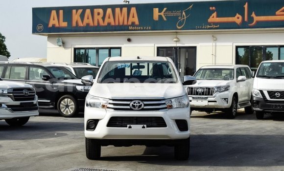 Acheter Import Voiture Toyota Hilux Blanc à Import - Dubai, Namibie Acheter Import Voiture Toyota Hilux Blanc à Import - Dubai, Namibie