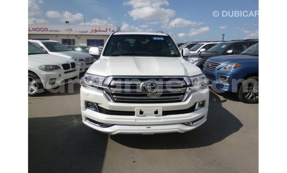 Buy Import Toyota Land Cruiser White Car in Import - Dubai in Namibia Buy Import Toyota Land Cruiser White Car in Import - Dubai in Namibia