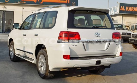 Buy Import Toyota Land Cruiser White Car in Import - Dubai in Namibia Buy Import Toyota Land Cruiser White Car in Import - Dubai in Namibia